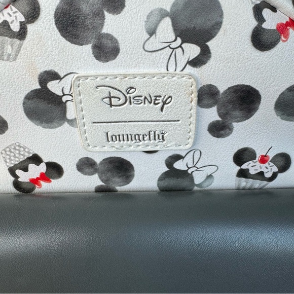 Loungefly Mickey Mouse & Minnie Mouse Cupcake Mini Faux Leather Disney Backpack - Picture 4 of 9